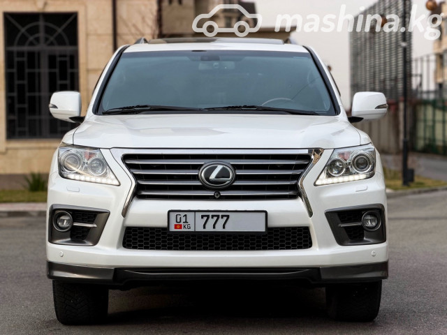 Lexus LX