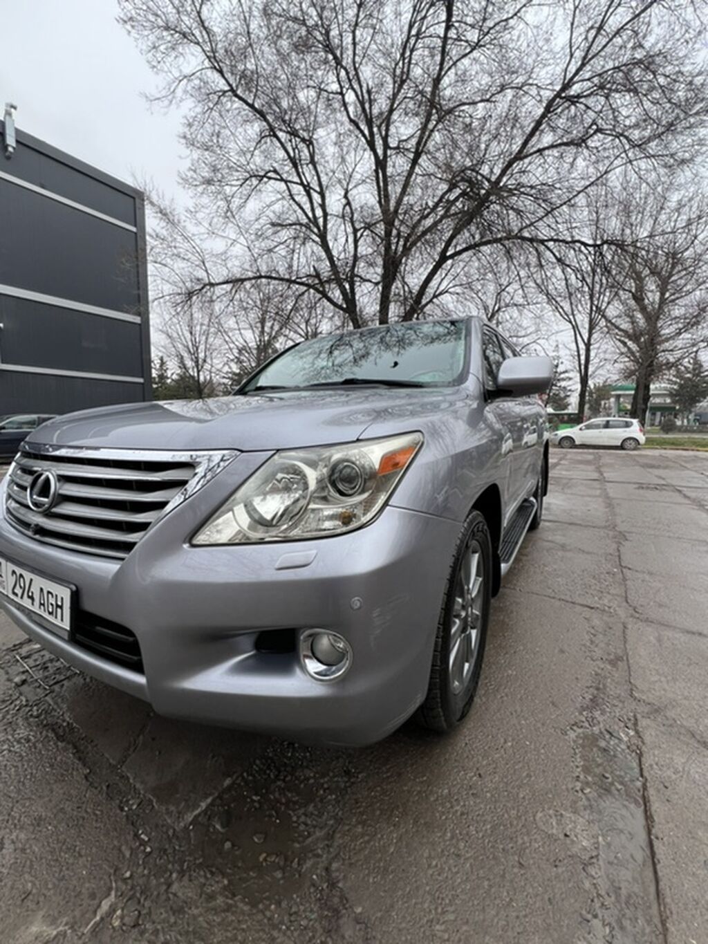 Lexus LX
