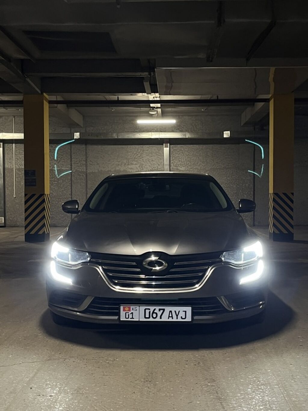 Renault SM6