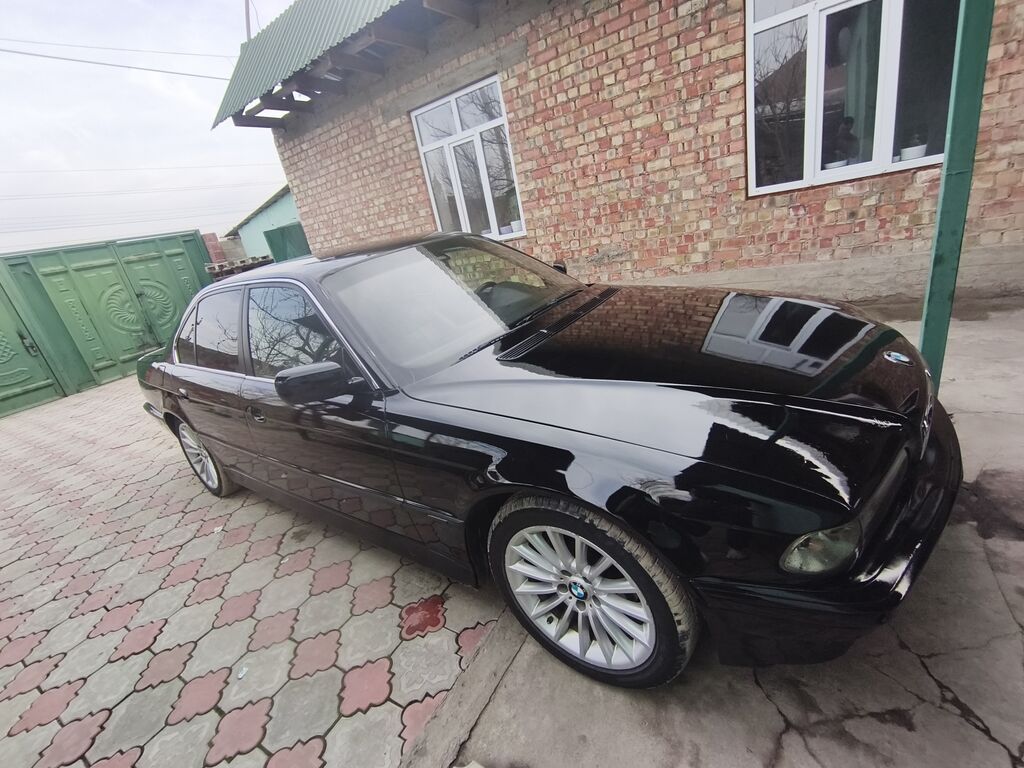 BMW 740