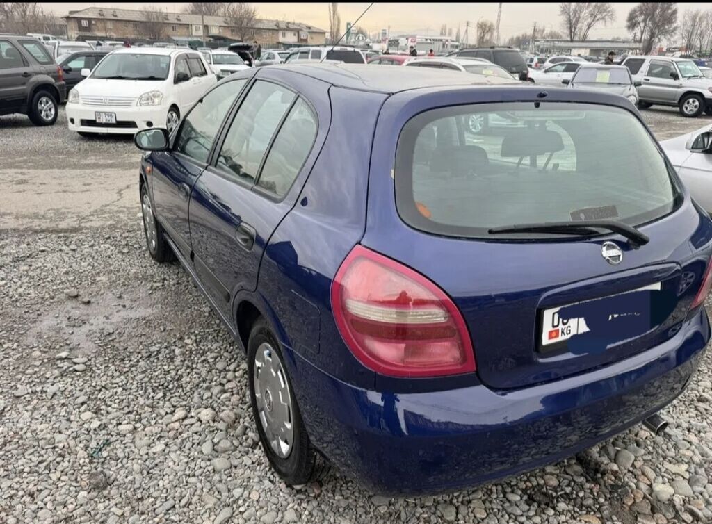 Nissan Almera