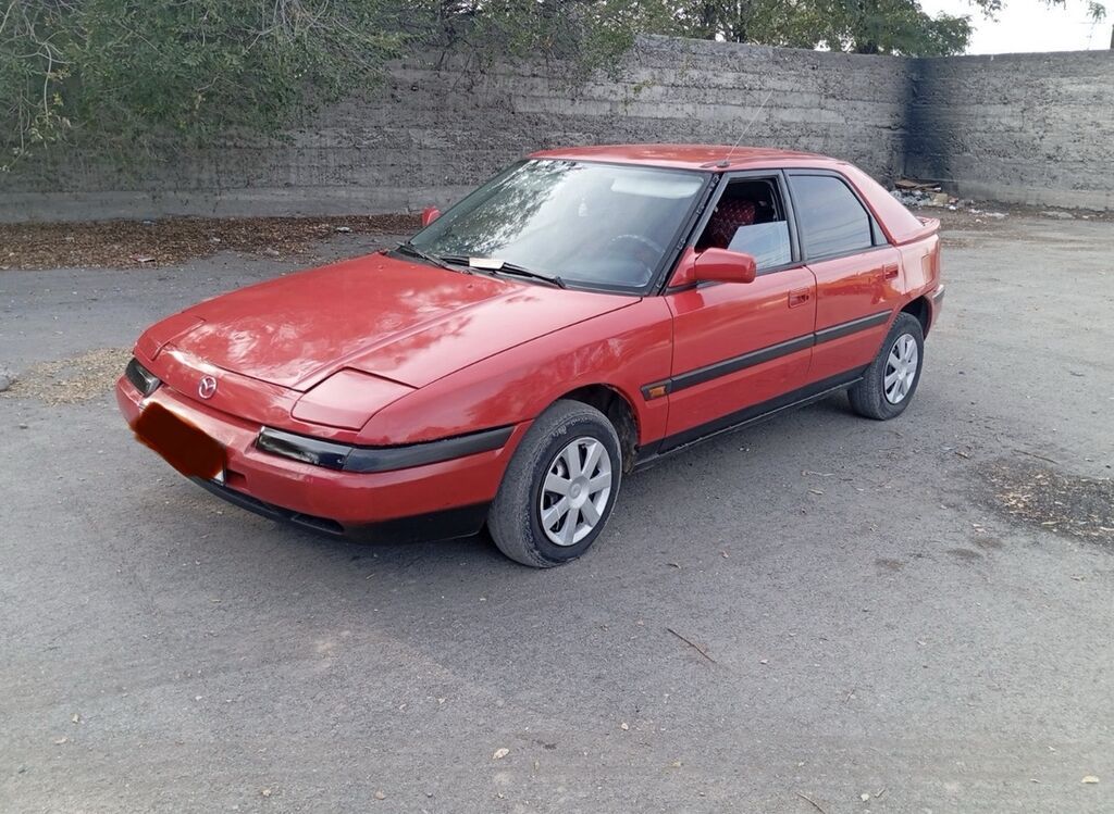 Mazda 323