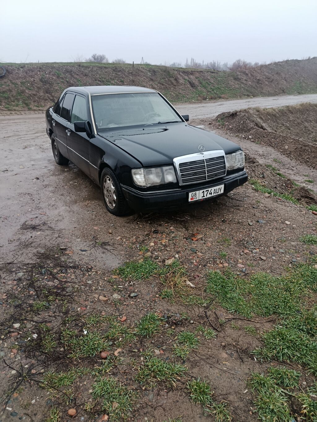 Mercedes-Benz W124