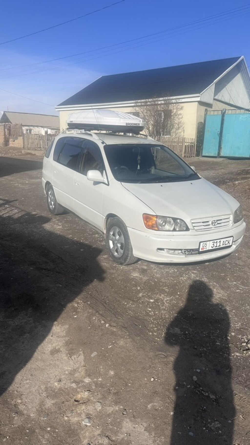 Toyota Ipsum