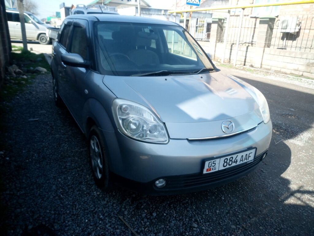 Mazda Verisa