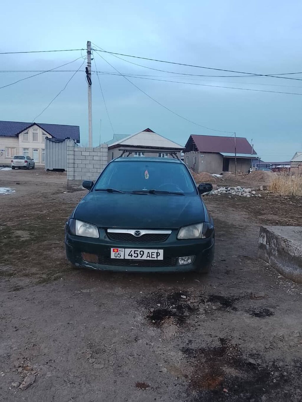 Mazda 323
