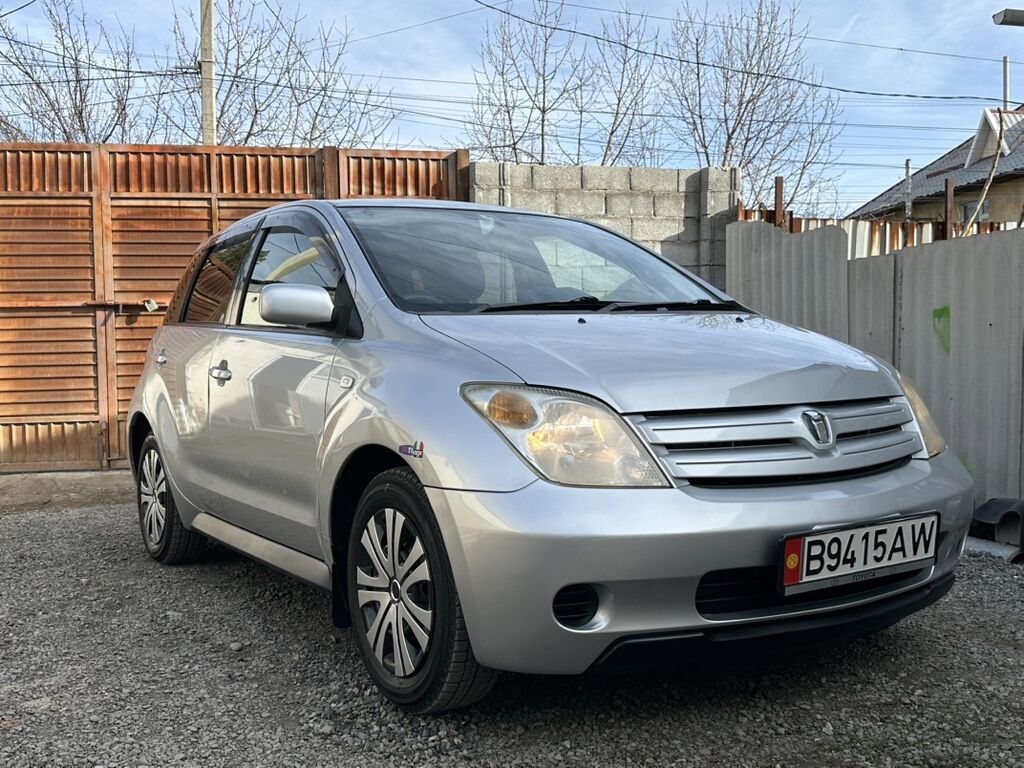 Toyota Ist