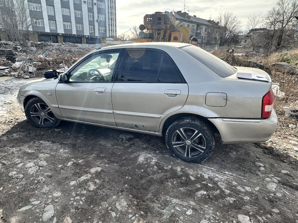 Mazda Protege