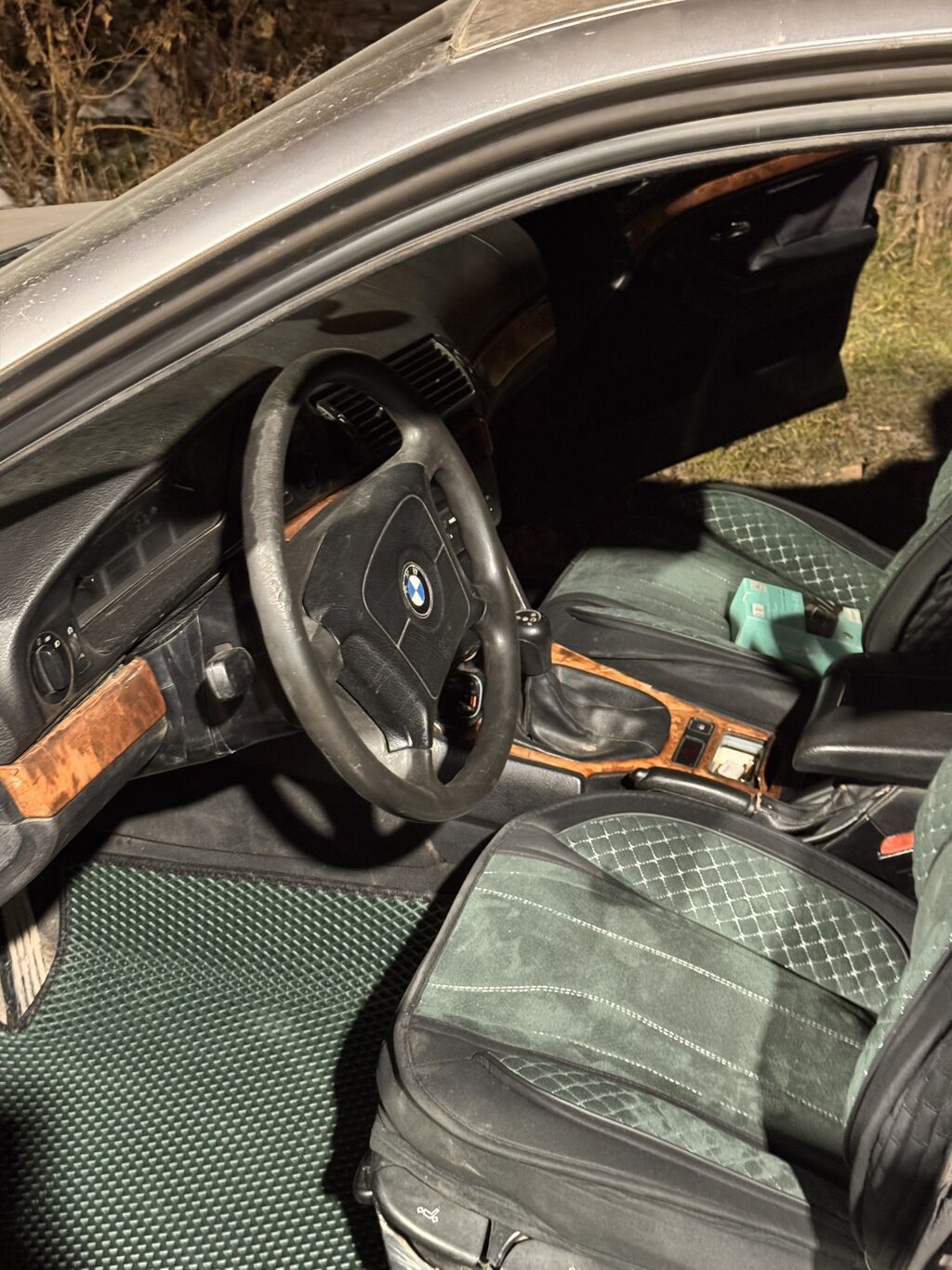 BMW 525