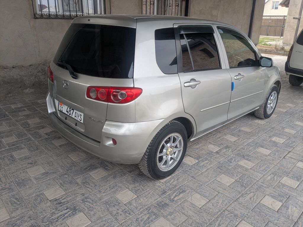 Mazda Demio