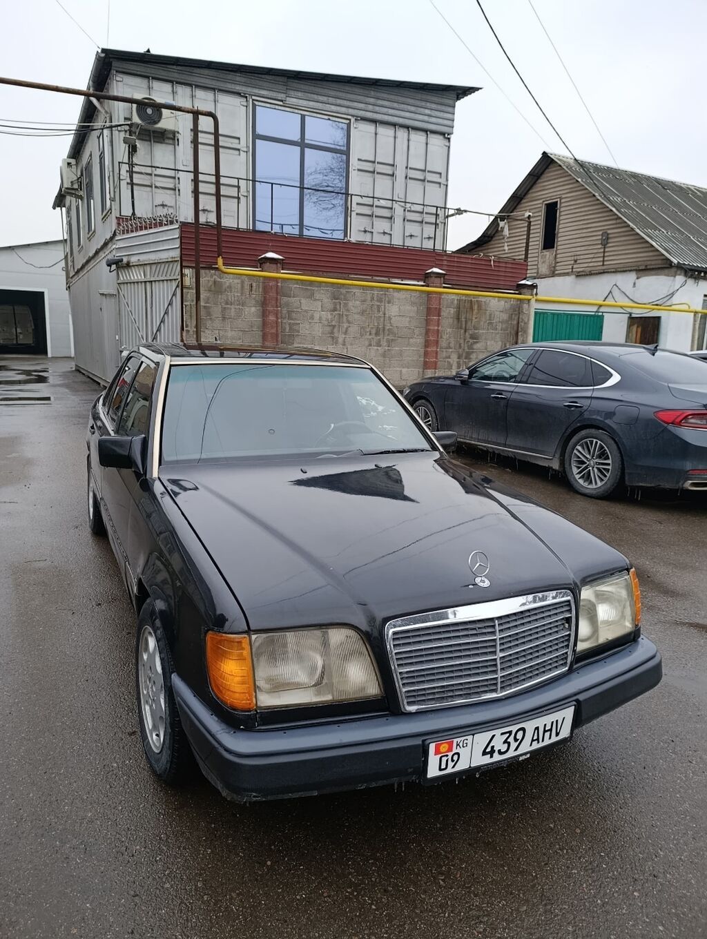 Mercedes-Benz W124