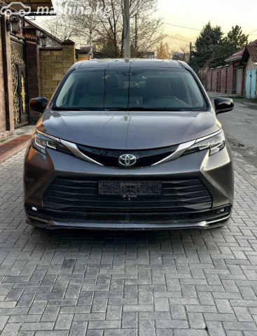 Toyota Sienna