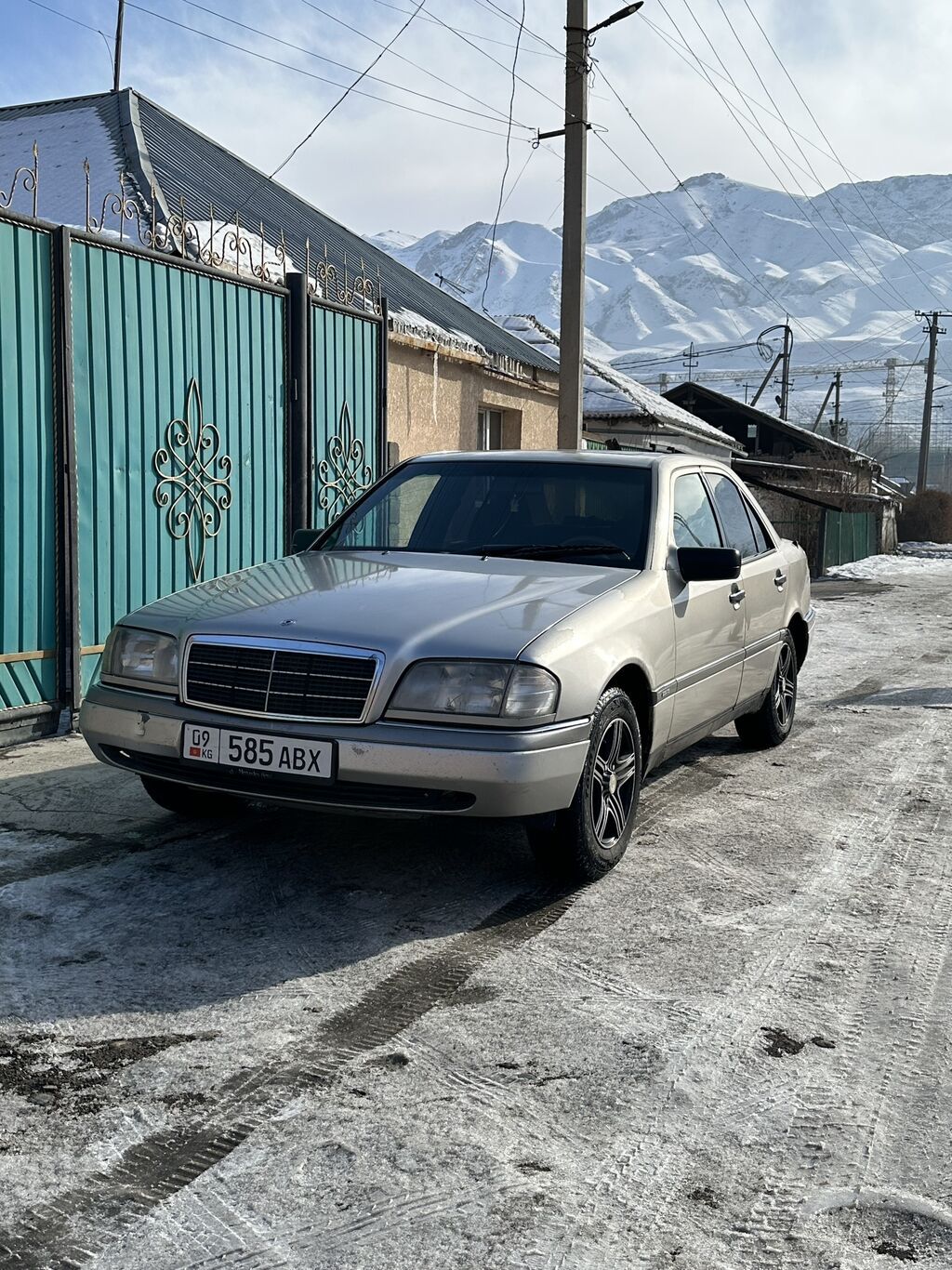 Mercedes-Benz C-Class