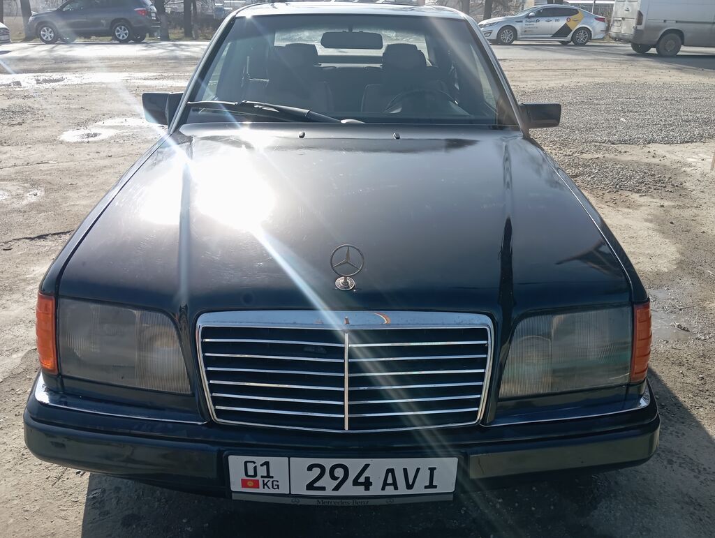Mercedes-Benz W124