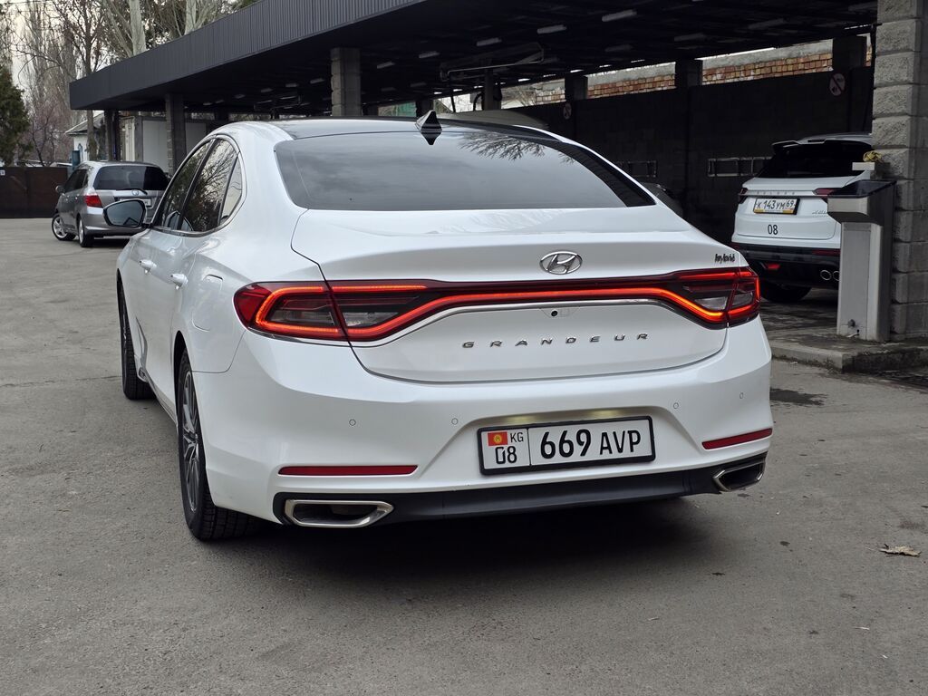 Hyundai Grandeur