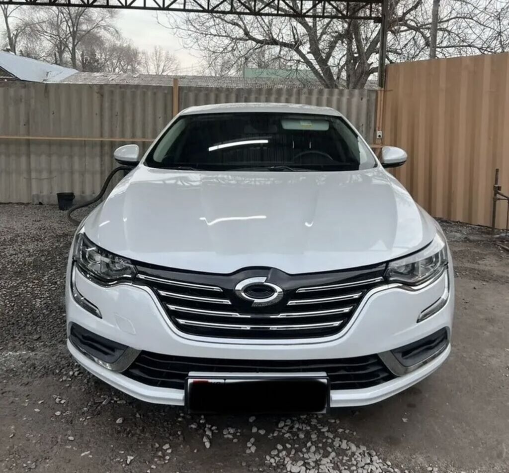 Самсунг SM6 (Renault Talisman для корейского рынка), белый седан