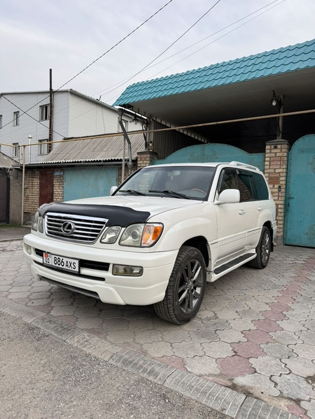 Lexus LX