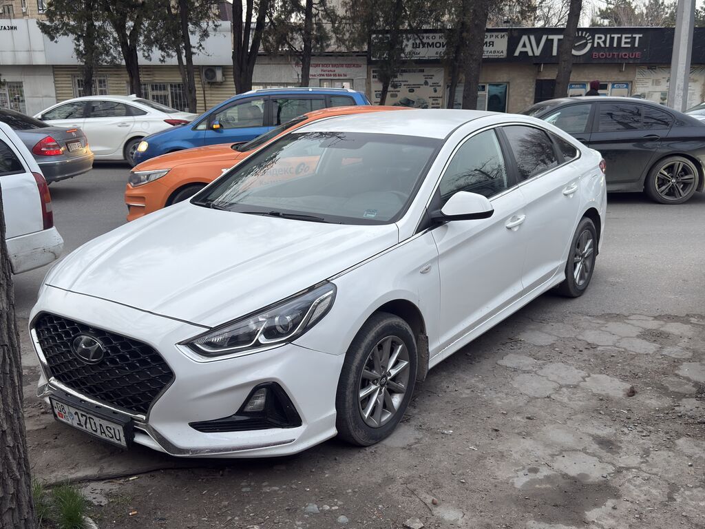 Hyundai Sonata