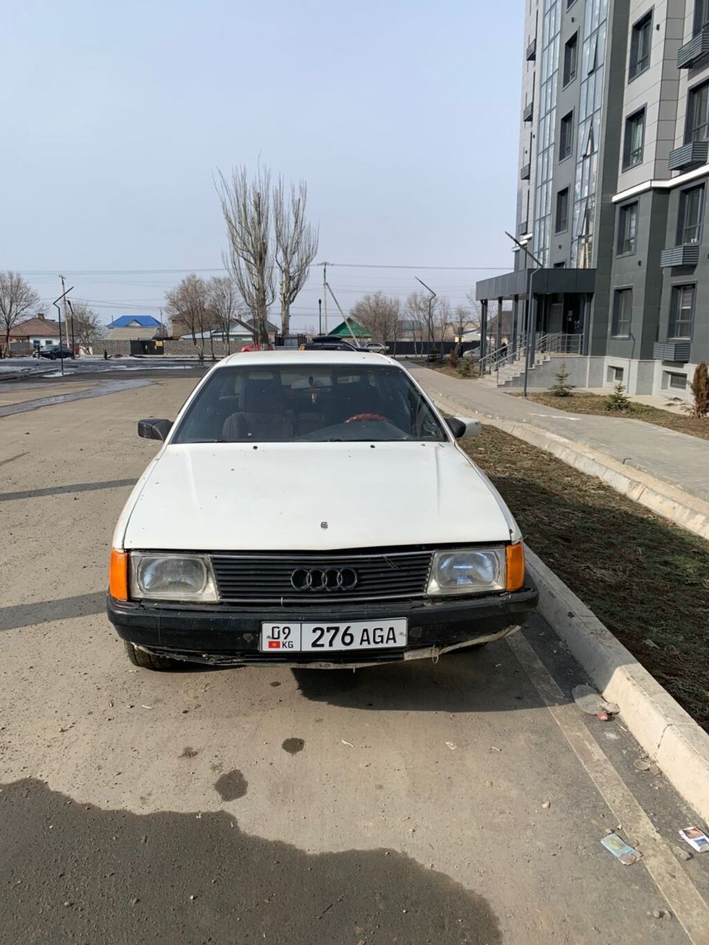 Audi 100