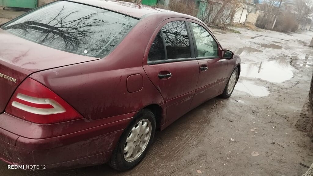 Mercedes-Benz C-Class