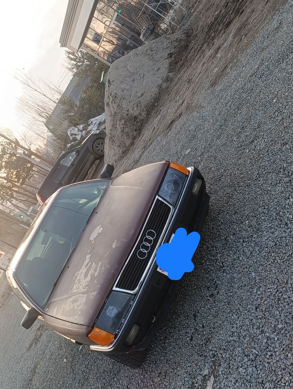 Audi 100