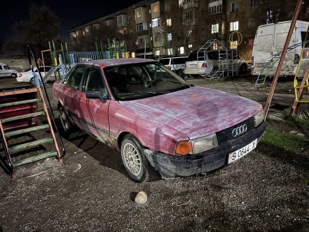 Audi 80