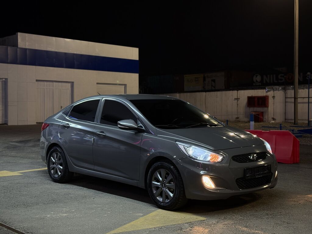 Hyundai Accent
