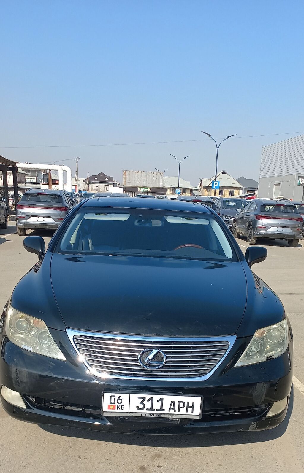 Lexus LS