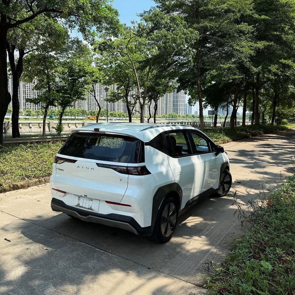 Электромобиль AION Y – компактный пятидверный кроссовер - Кузов