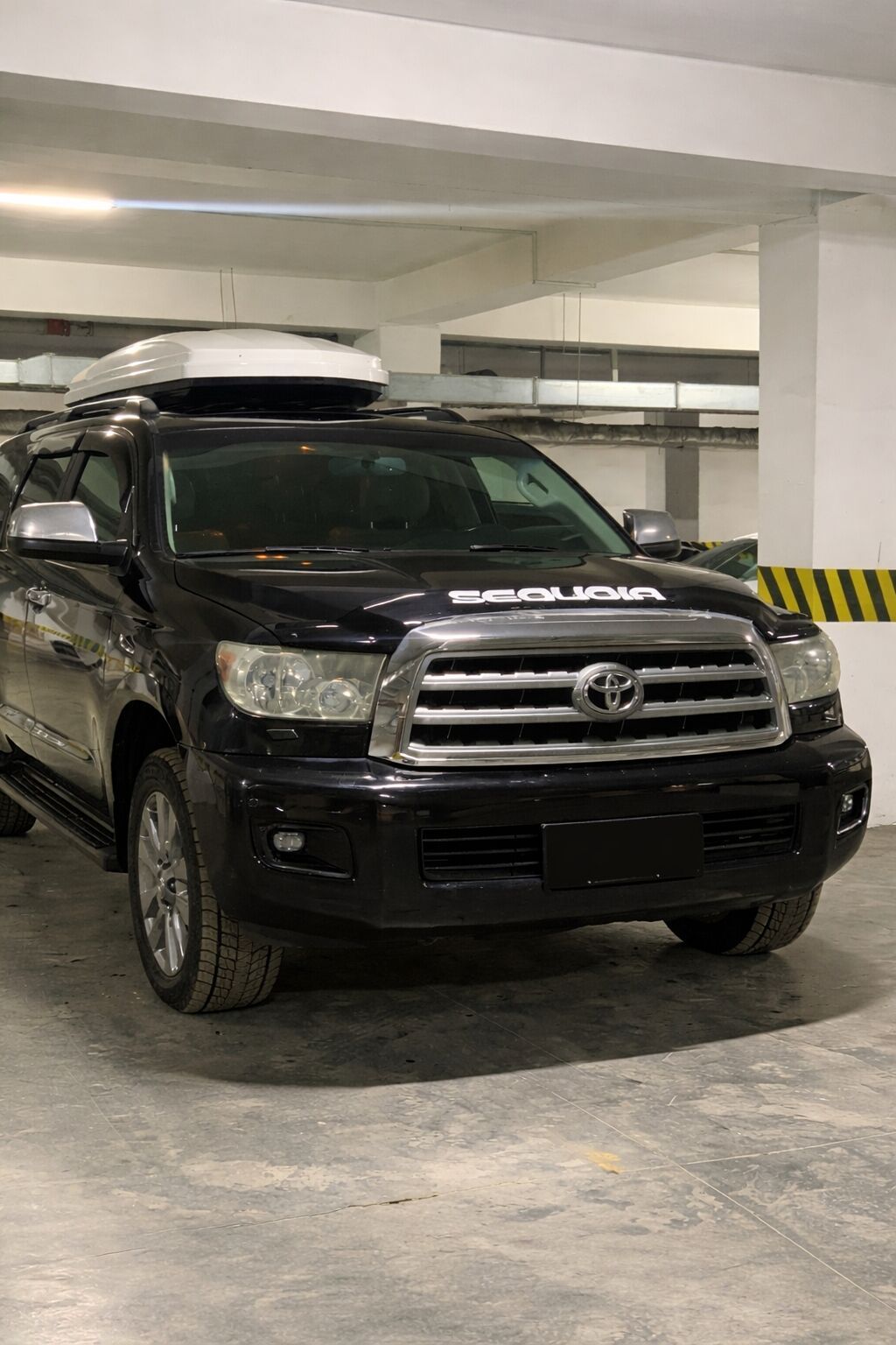 Toyota Sequoia