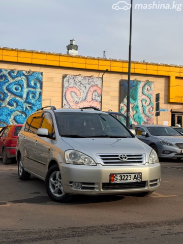 Toyota Avensis Verso