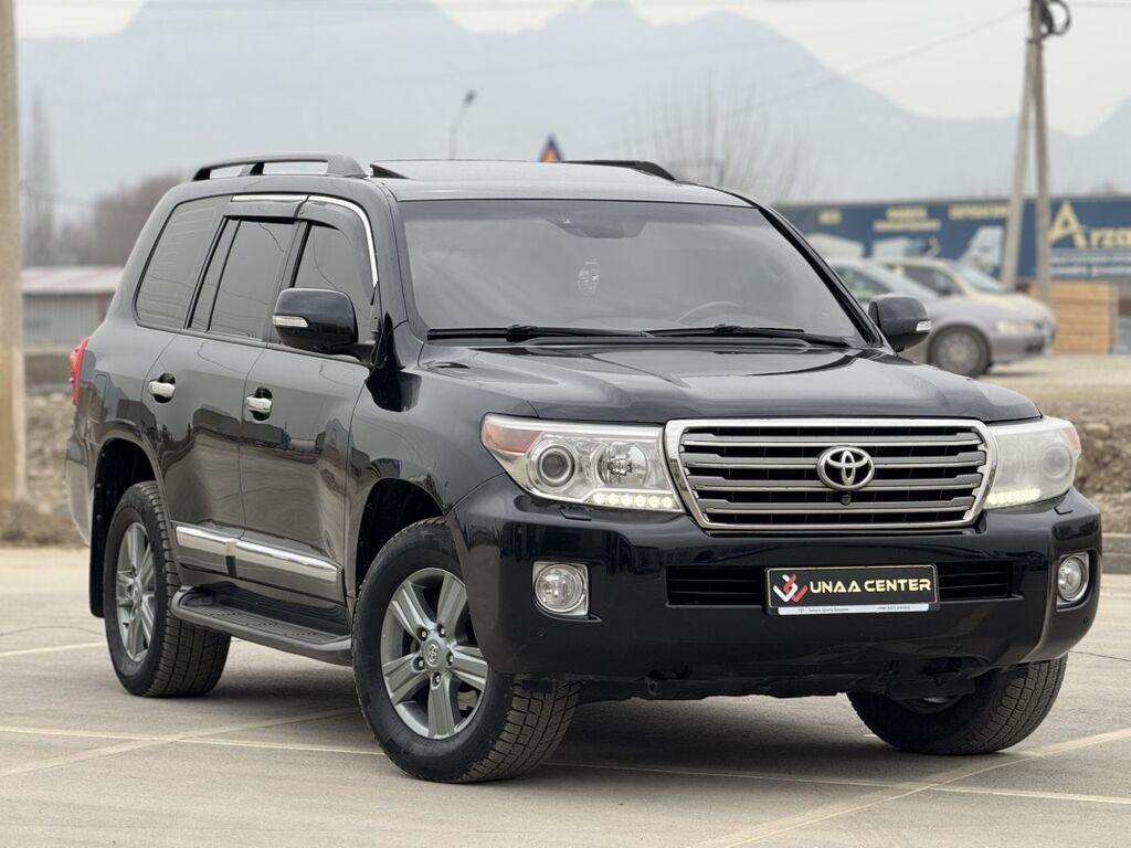 Toyota Land Cruiser