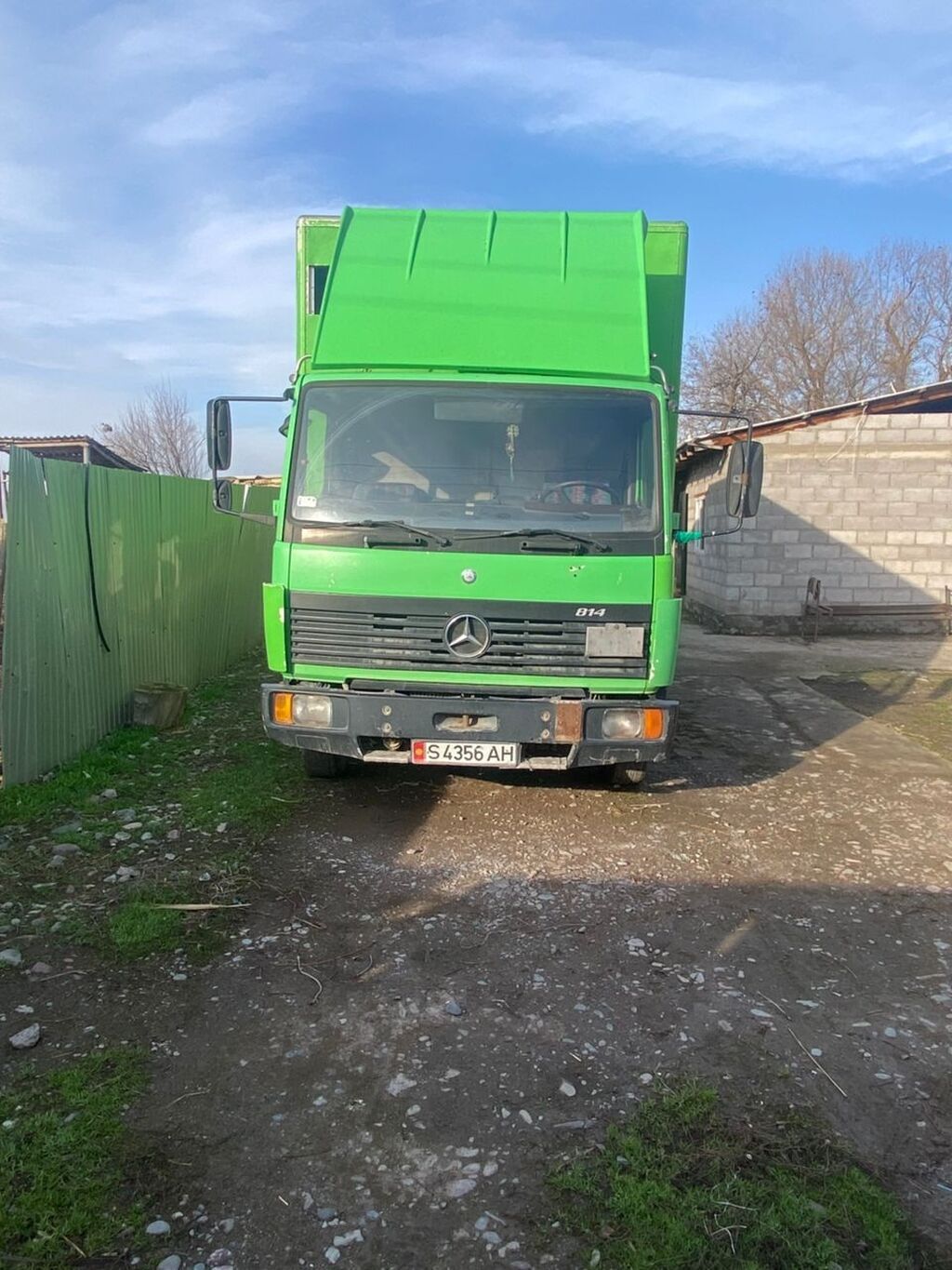 Мерседес 814 Атего матор год 95 состояние идеальное первый хозяин