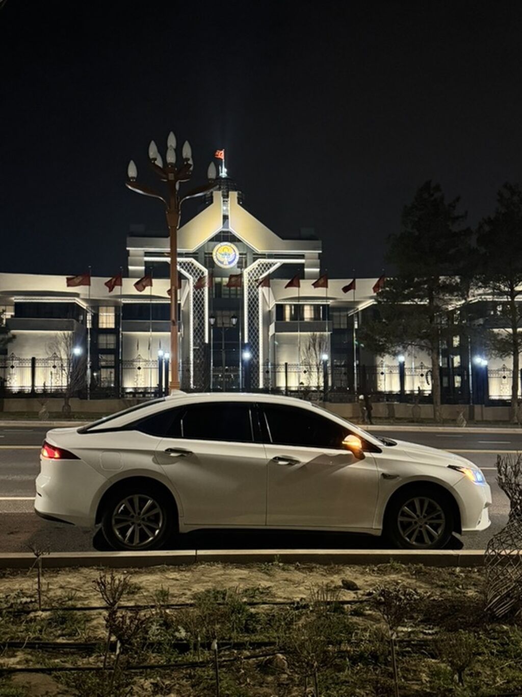 Срочно срочно В родном окрасе 90%батарея Свежепригнана оформлена В