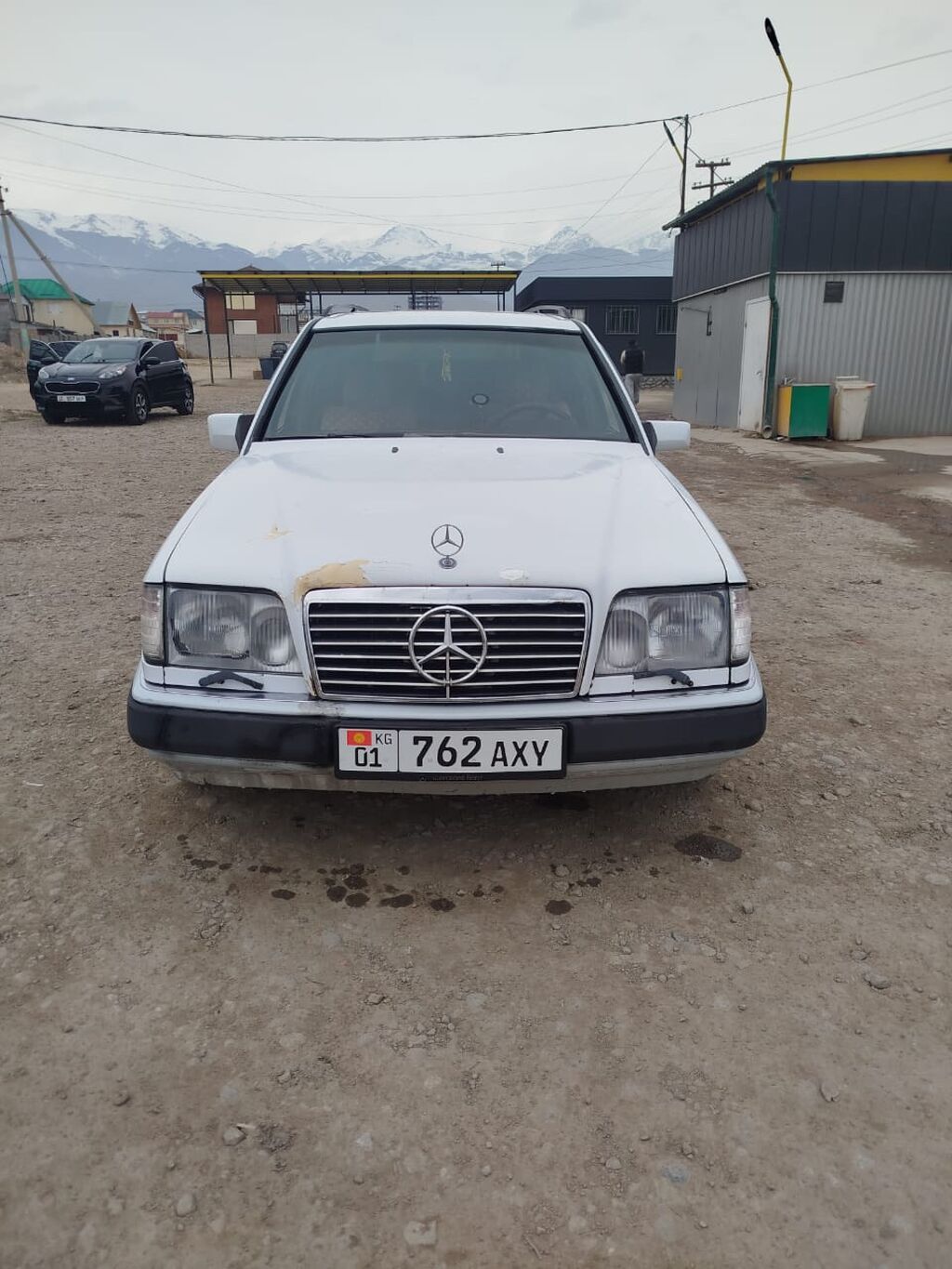 Mercedes-Benz W124