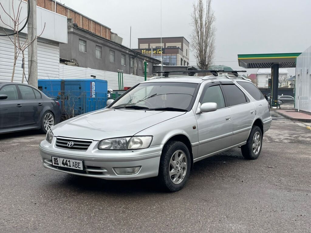 Toyota Caldina