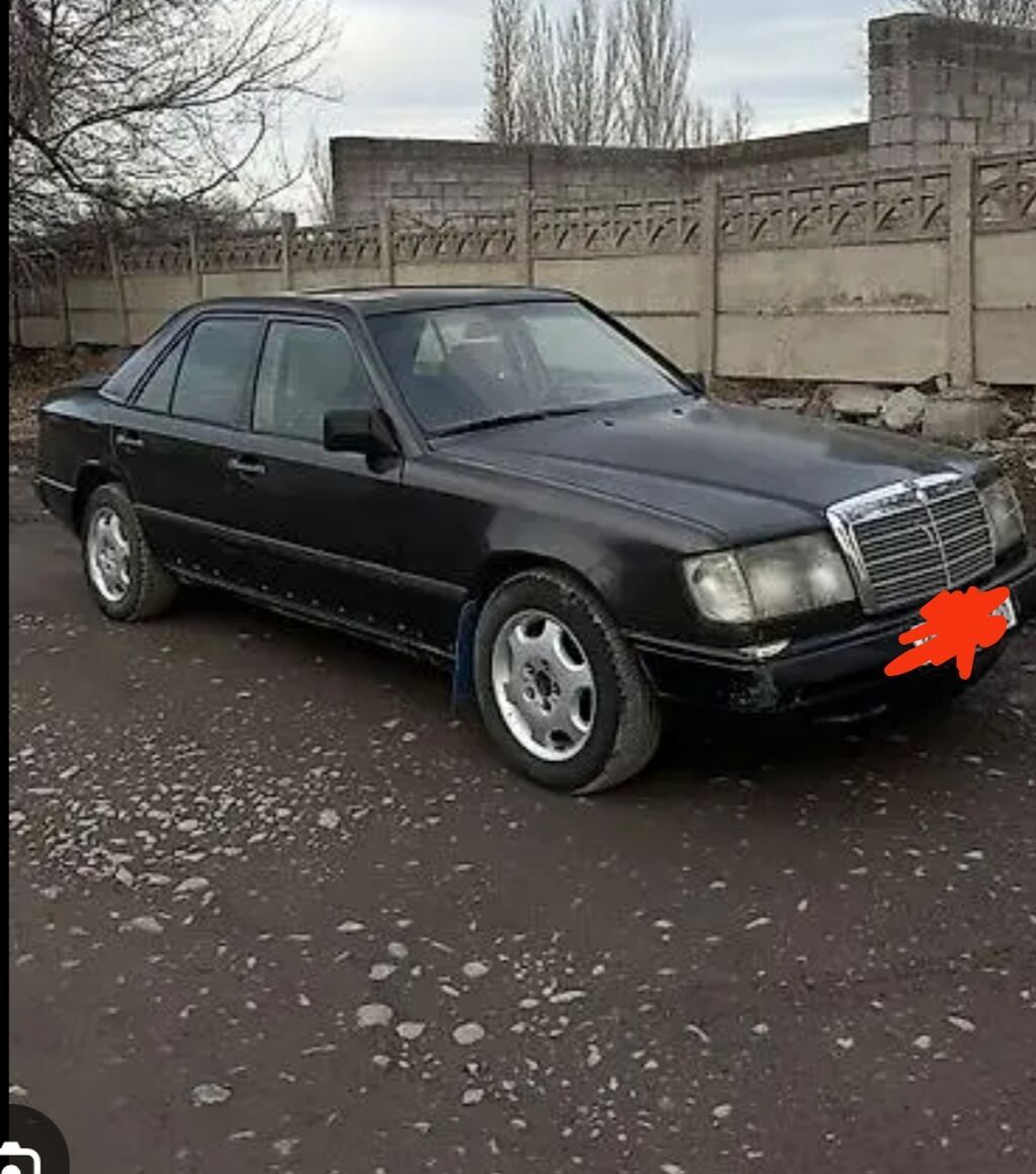 Mercedes-Benz W124