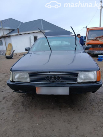 Audi 100