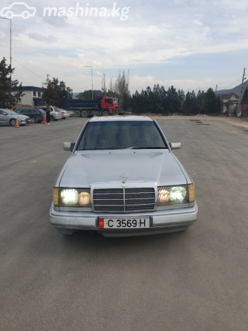 Mercedes-Benz W124