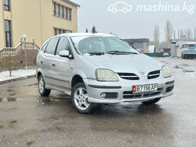 Nissan Almera Tino