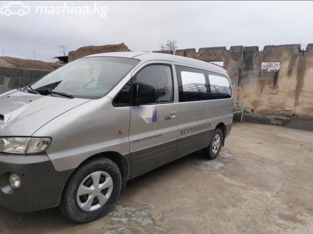 Hyundai Starex (H-1)