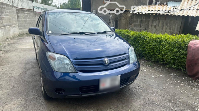 Toyota Ist