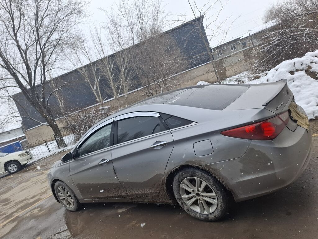 Hyundai Sonata