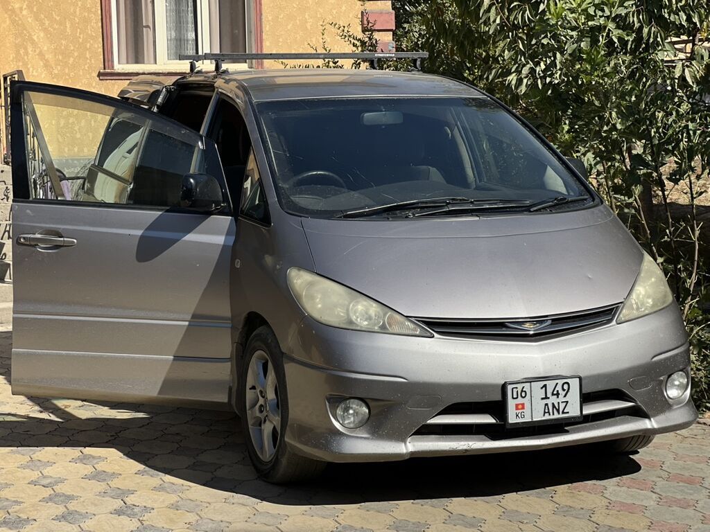 Toyota Estima