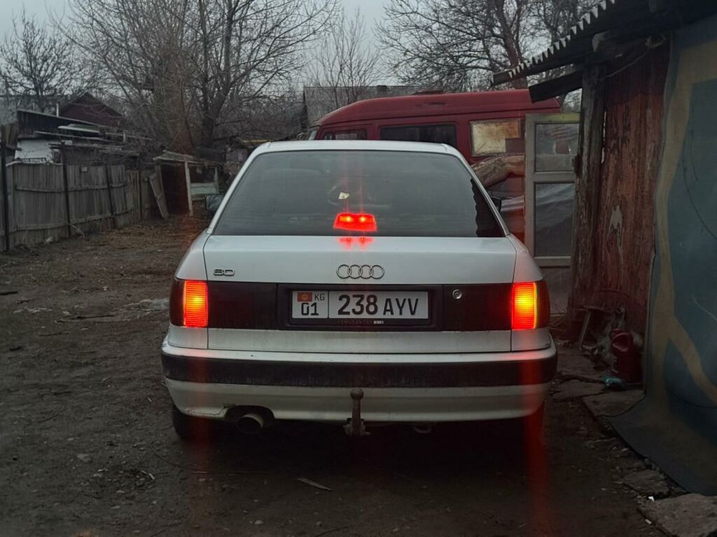 Audi 80