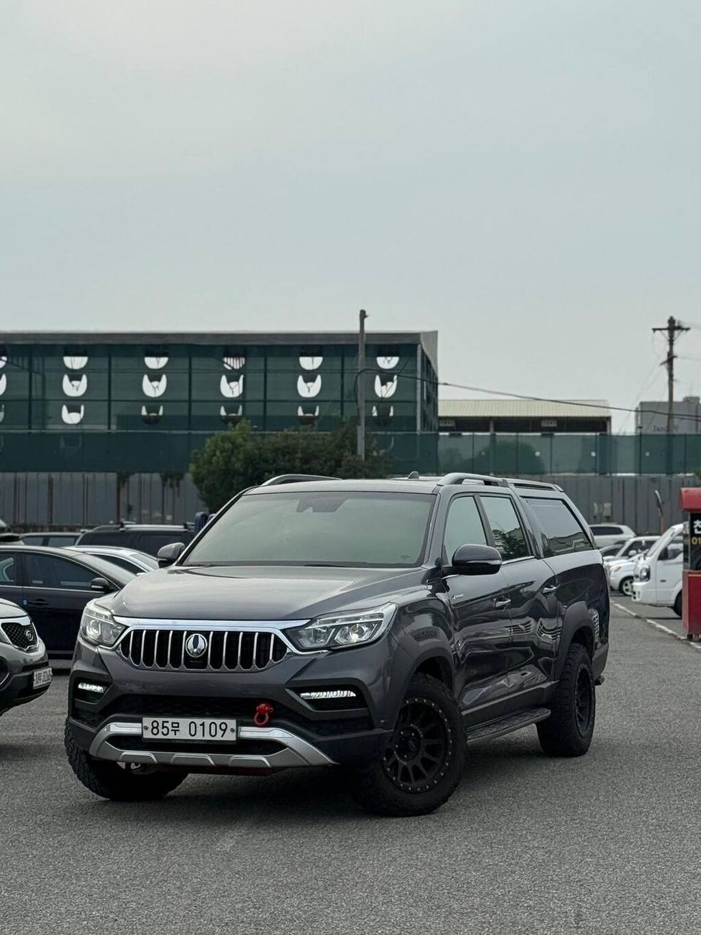 Ssangyong Rexton Khan