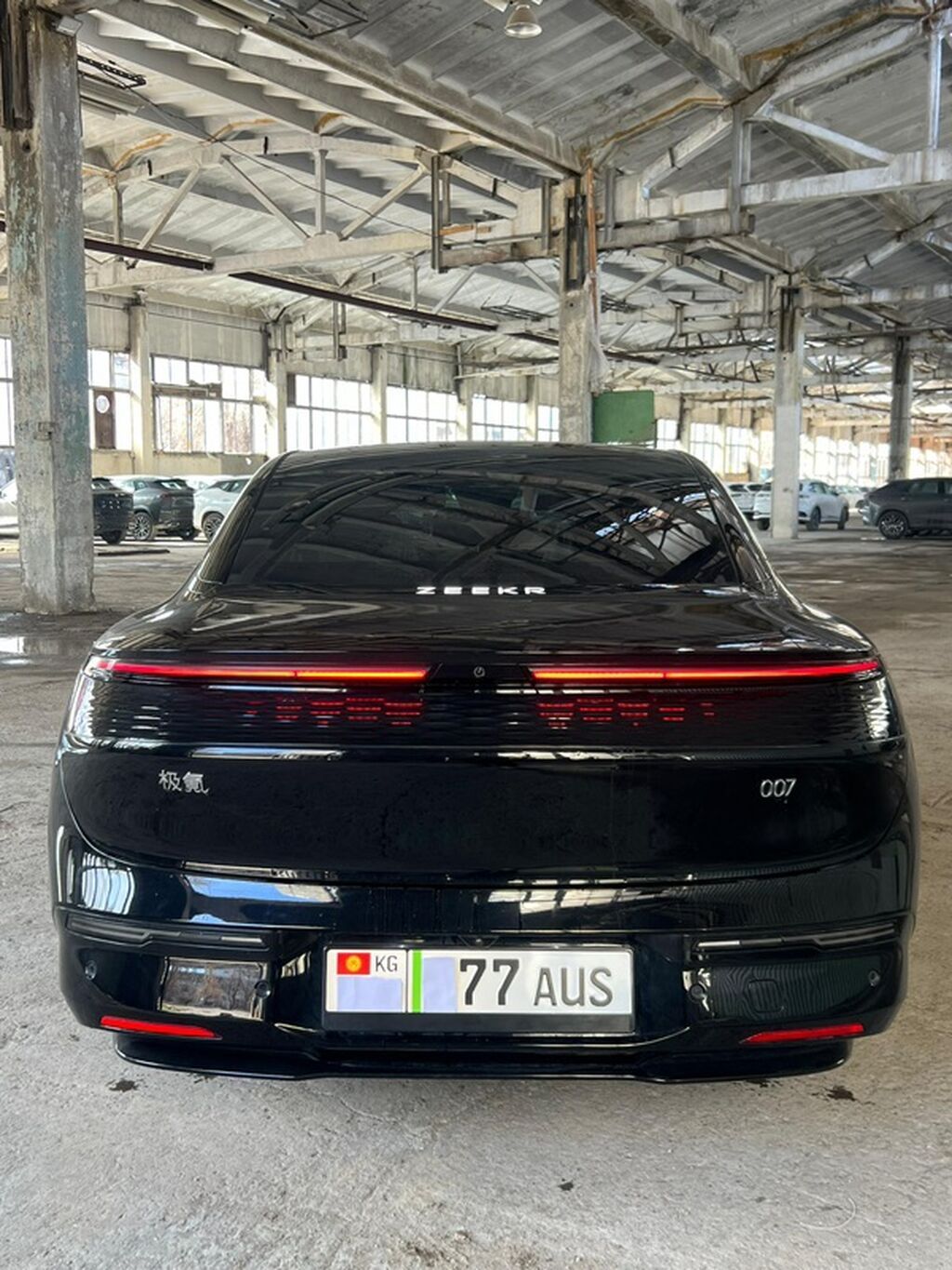 Zeekr 007