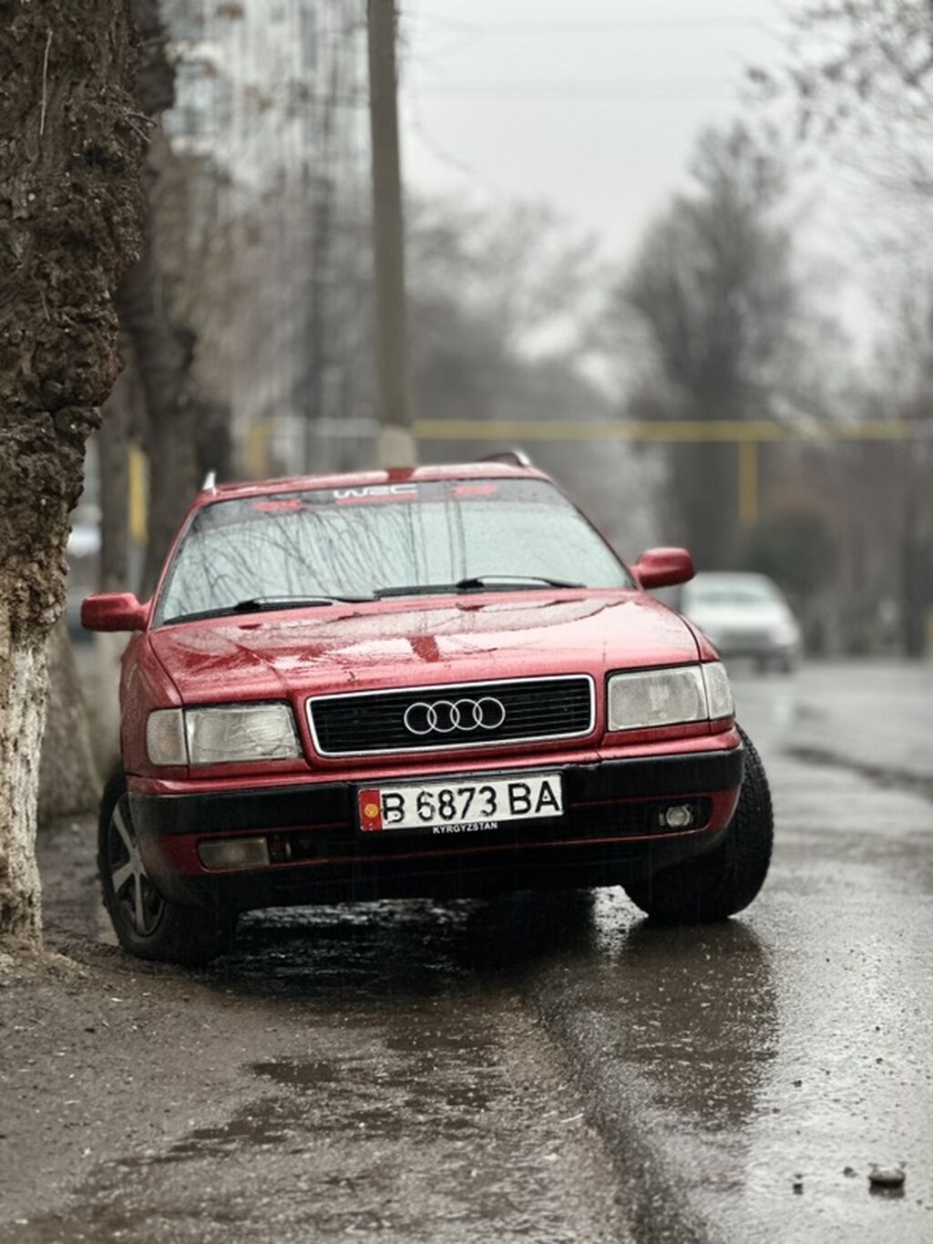 Audi 100
