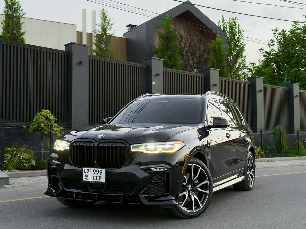 BMW X7