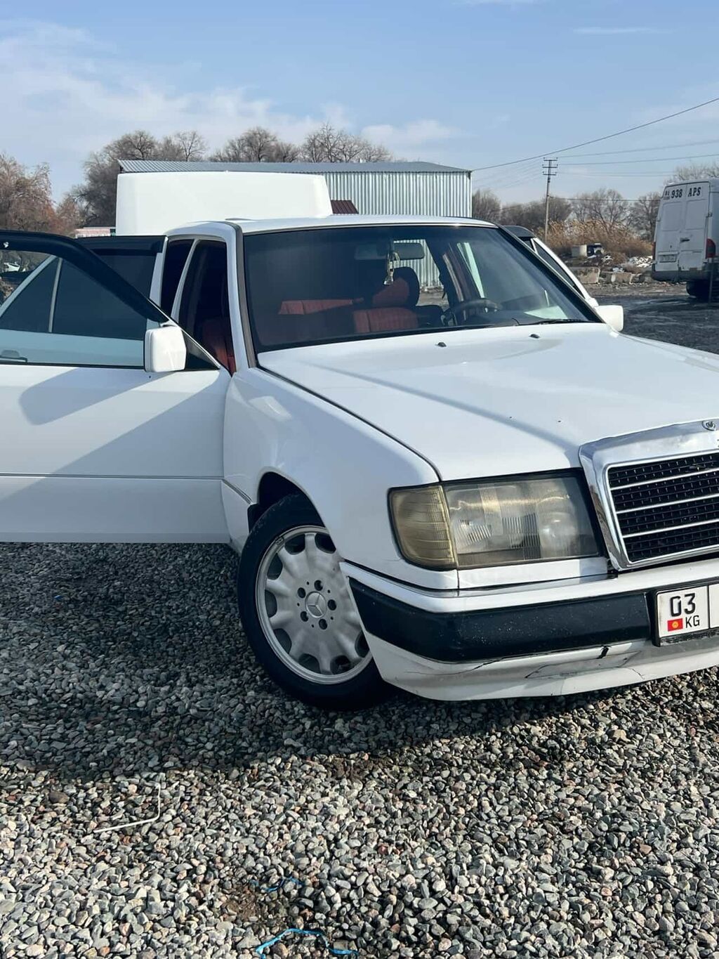 Mercedes-Benz W124